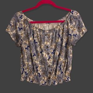 BOGO 🤑 - H&M PAISLEY CROPPED TOP